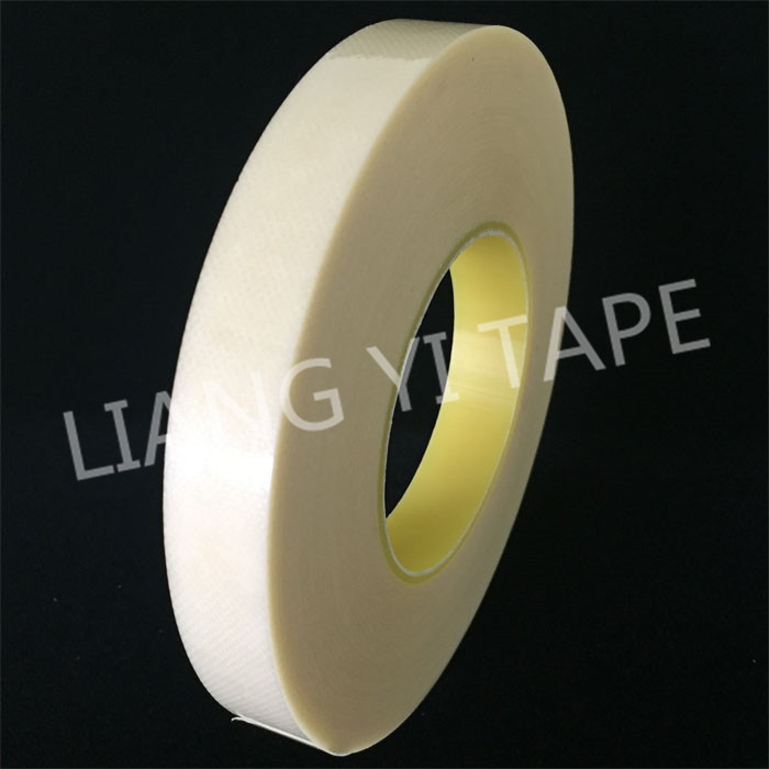 米黄色PET复合橡胶型变压器挡墙LEYU.COM-乐鱼（中国）
